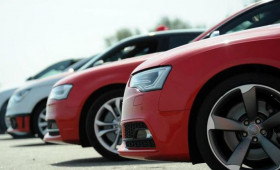 vremennye-stoianki-na-trotuarakh