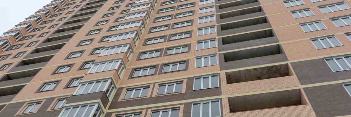 v-sentiabre-budut-vvedeny-novye-stroitelnye-normy-izmenitsia-etazhnost