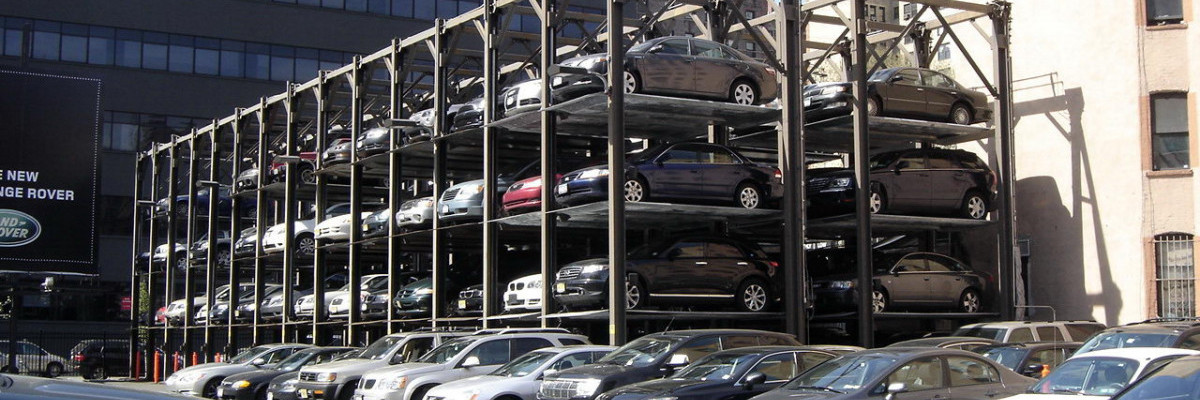 v-ukrayini-startuie-budivnitstvo-avtomatichnikh-bagatopoverkhovikh-parkingiv